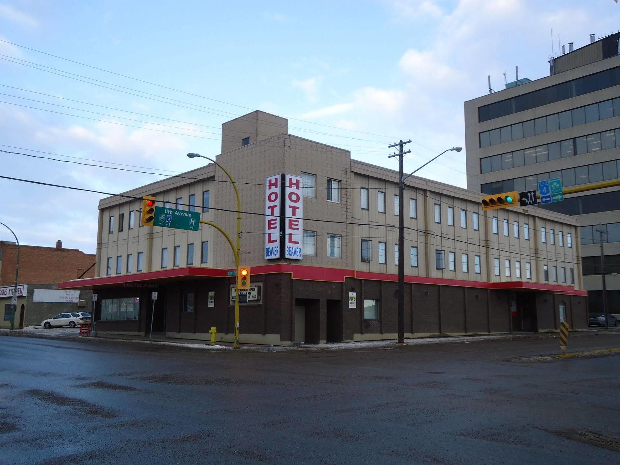 Beaver Hotel North Battleford Bagian luar foto